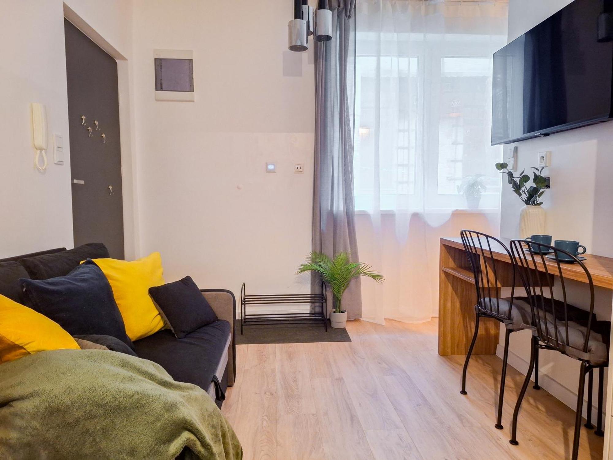Cozy Studio For Couples - Cracow City Heart คราคูฟ ภายนอก รูปภาพ